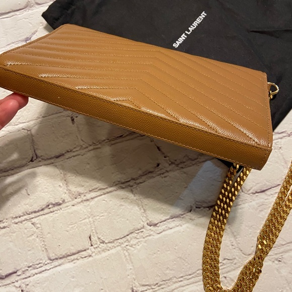 Saint Laurent - Picture 10 of 13